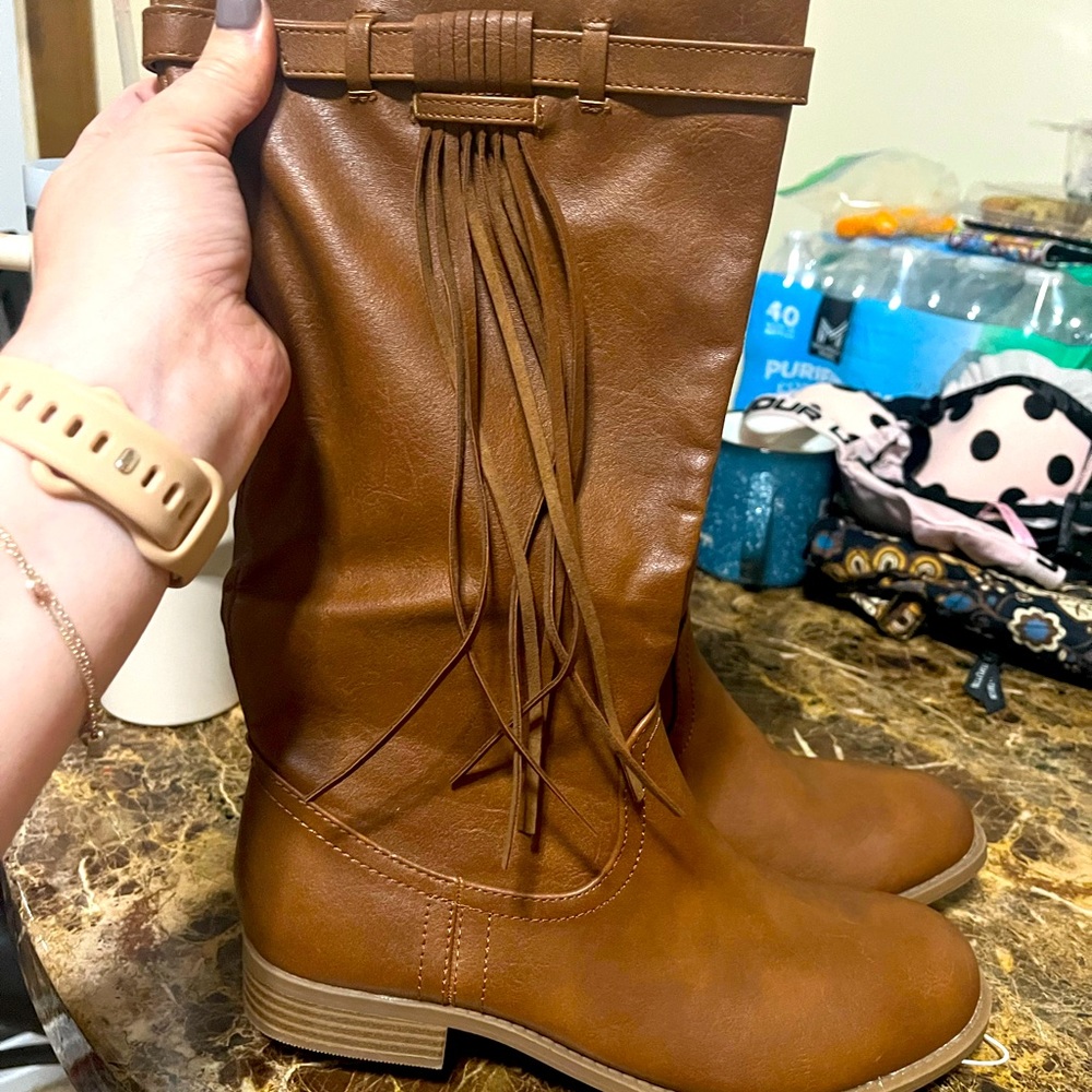 Kids boots